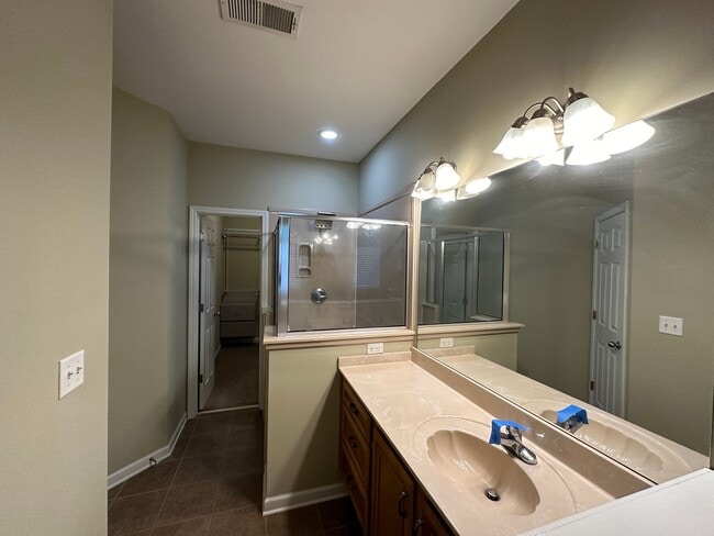 Building Photo - Updated 3 bd 2 bath with large fenced yard.  Pets are allowed!