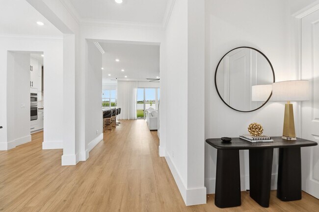 Building Photo - 655 Hookline Cir