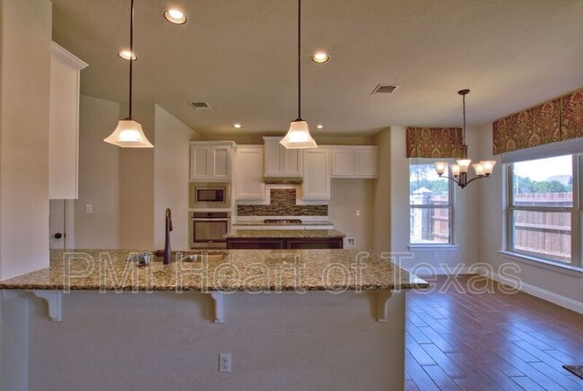 Building Photo - 1703 Elkins Ln