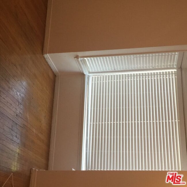 Building Photo - 5245 Maymont Dr