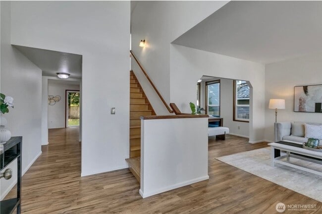 Building Photo - Spacious 3-Bedroom Home Near Redondo Beach Park!