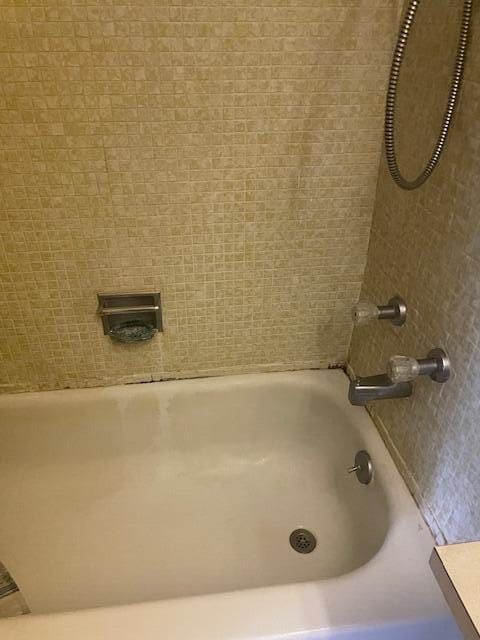 Building Photo - 14 Waltham E