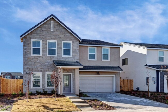 Building Photo - Brand new home in Riverstone