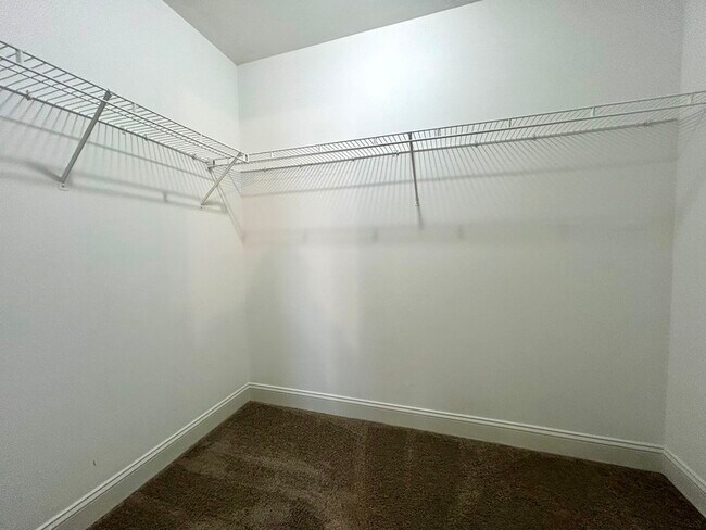 Building Photo - 10120 Baxter Caldwell Dr