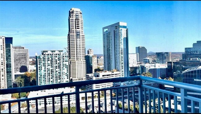 Building Photo - 3338 Peachtree Rd NE