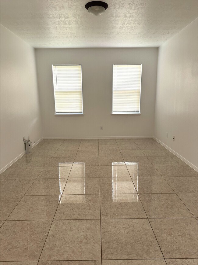 Building Photo - 11347 Sandstone Canyon Dr