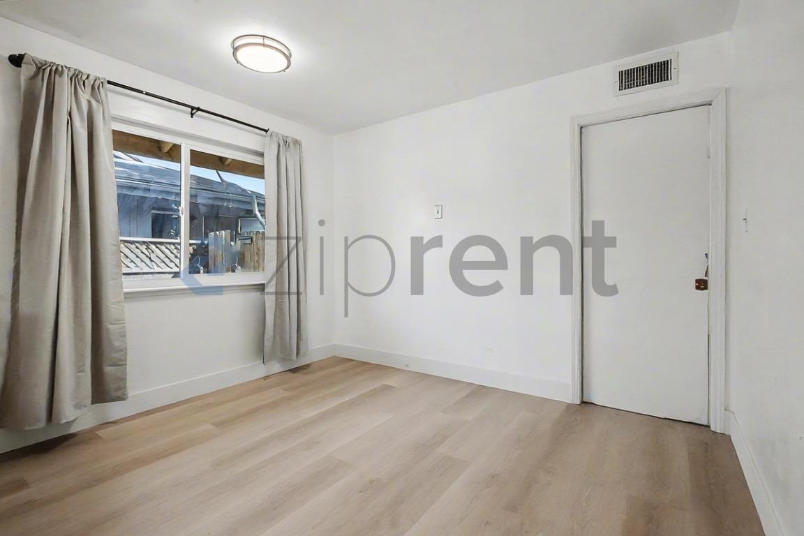 Building Photo - 2306 Ramon Dr