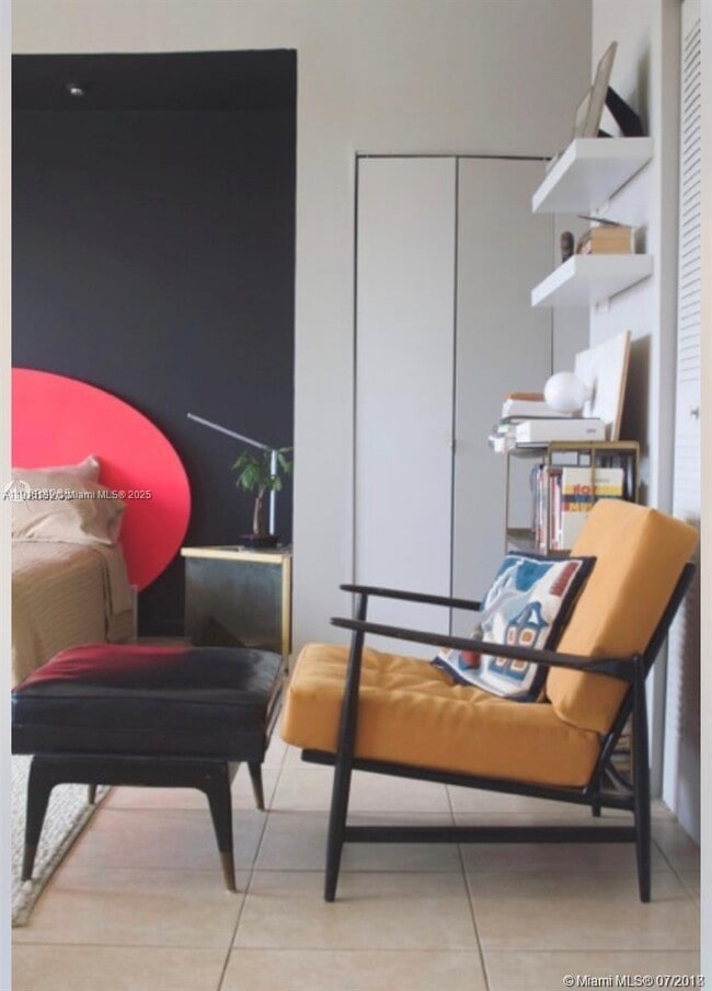 Building Photo - 8950 NE 8th Ave