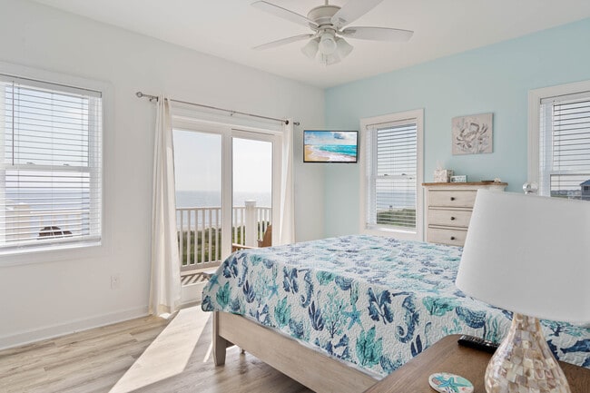 Building Photo - 29331 Clifton Shores Dr