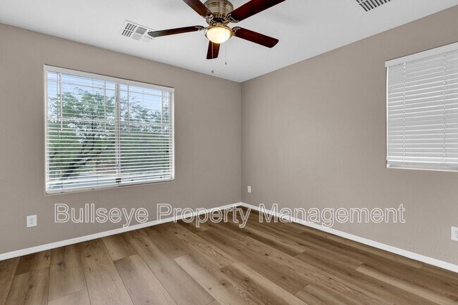 Building Photo - 2581 S Penrose Dr