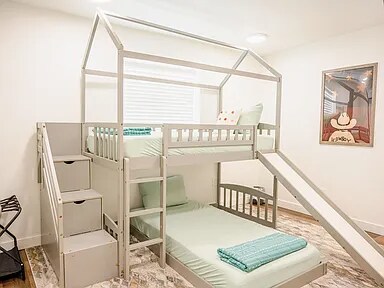 Building Photo - 380 Utah Ave