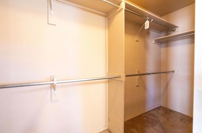 Building Photo - 1647 Corte Del Sol