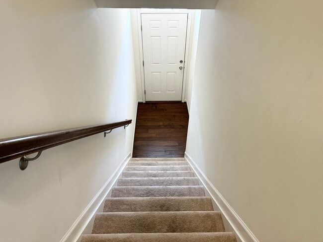 Building Photo - TOWNHOME AVAILABLE IN BALTIMORE CITY