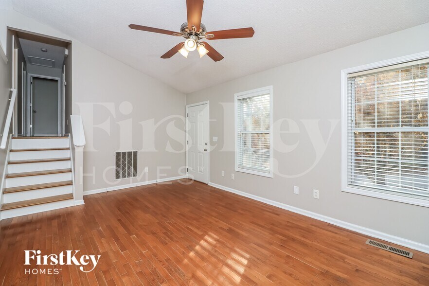 Building Photo - 57 Ledbetter Pl