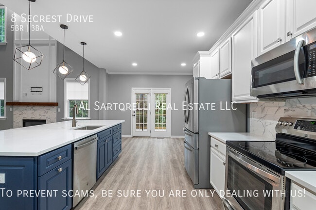 Building Photo - 8 Secrest Dr