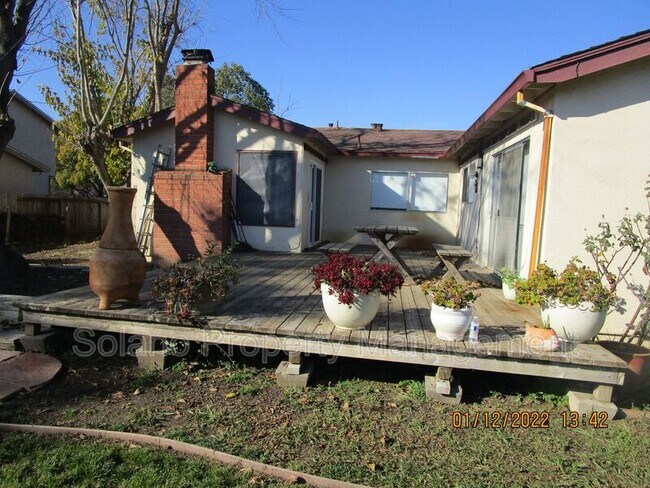 Building Photo - 3203 Niagara Way