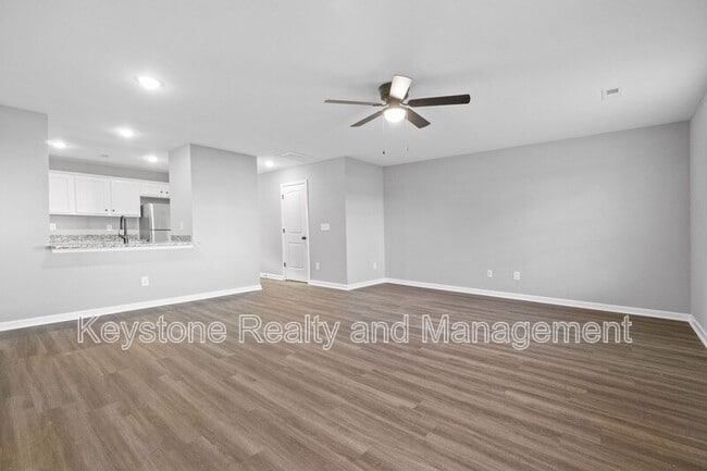 Building Photo - 2186 Peachers Mill Rd