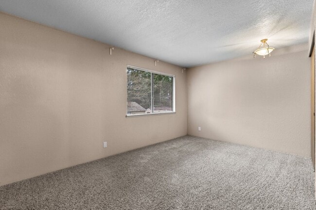 Building Photo - 3Bd/2Ba Seattle House