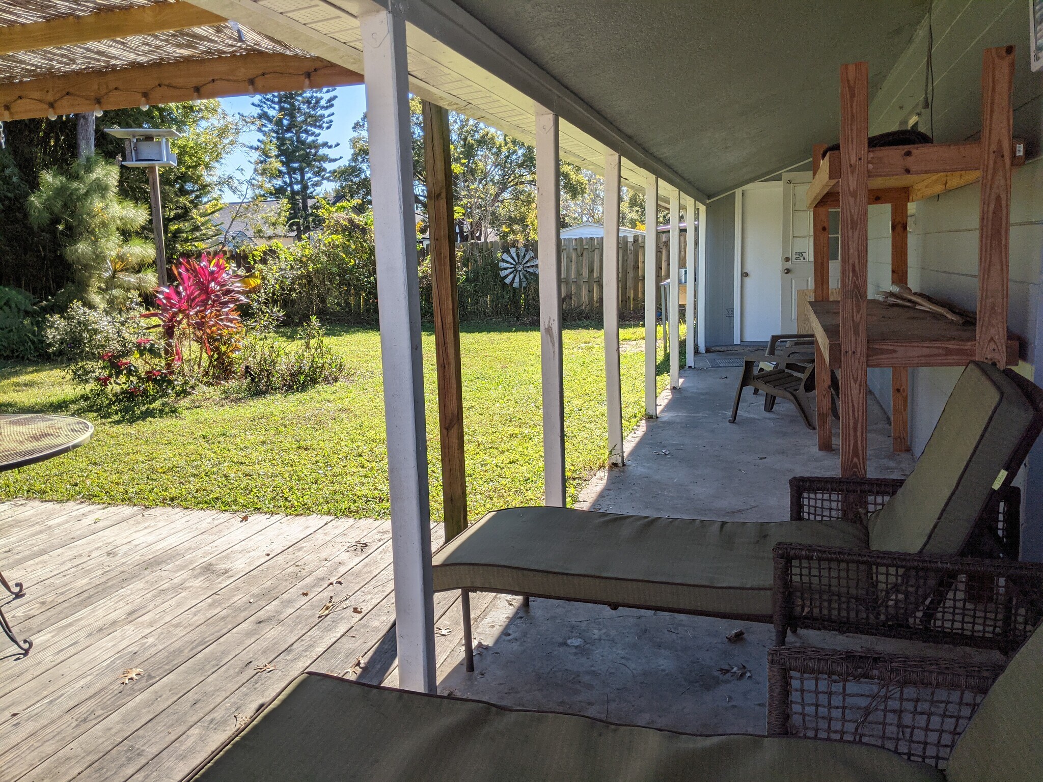 Building Photo - 2601 Bonneville Dr