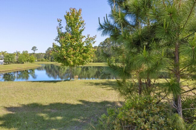 Building Photo - 254 Seville Pkwy