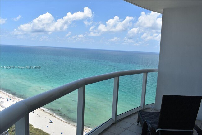 Building Photo - 6365 Collins Ave