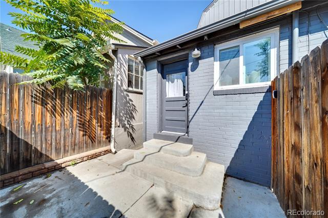 Building Photo - 2528 W 23rd Ave