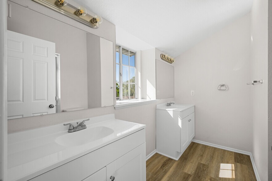 Building Photo - 1030 Ruberta Ave