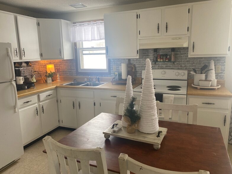 Building Photo - 6 McNally Terrace