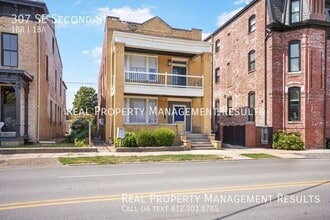 Building Photo - 307 SE Second St-C