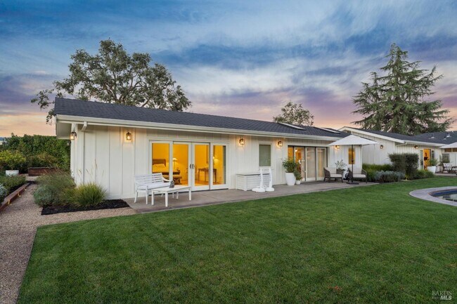 Building Photo - 760 Zinfandel Ln