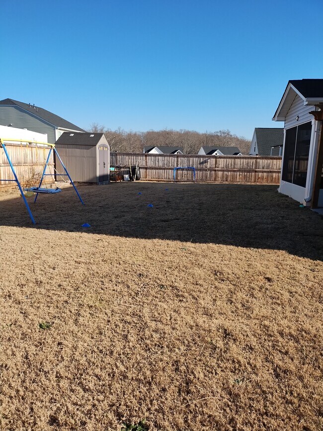 Building Photo - 437 Marietta Ln