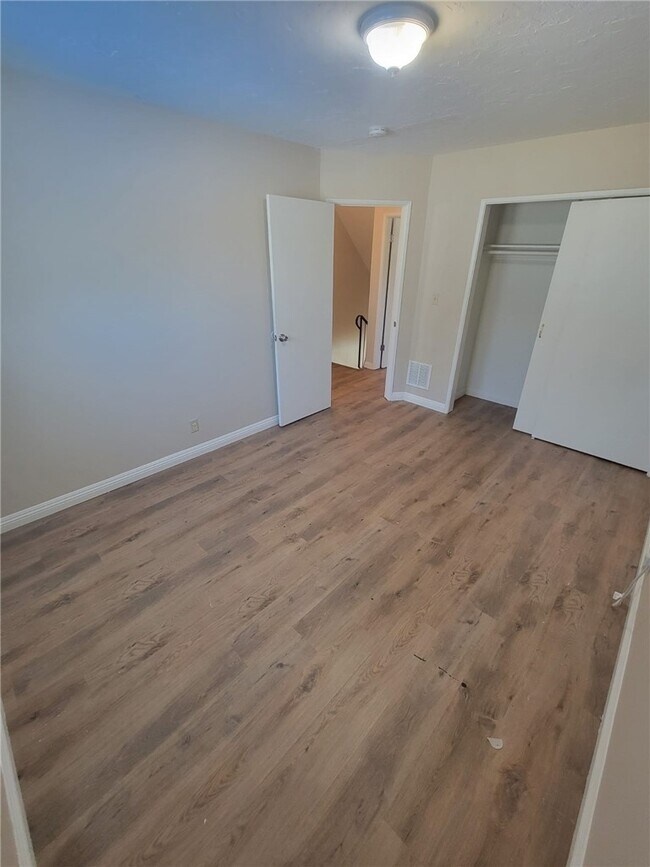 Building Photo - 4505 Canoga St