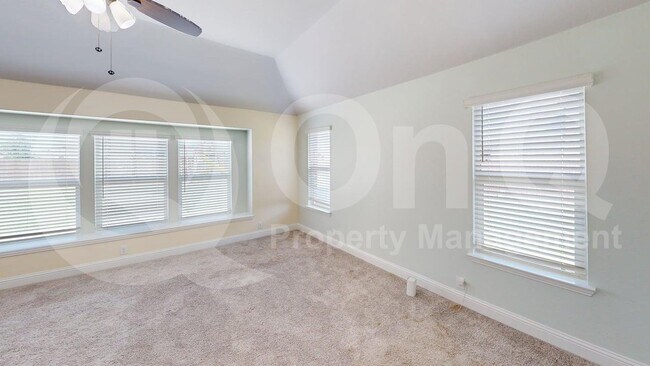 Building Photo - 6231 Lumley Rd