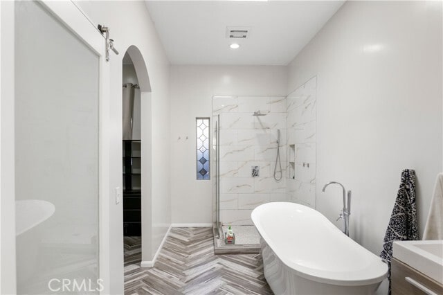 Building Photo - 285 S Espanita St