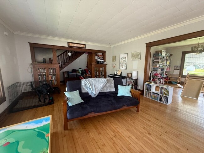Building Photo - 3 Bed 2 Bath Single Family Home in Antigo