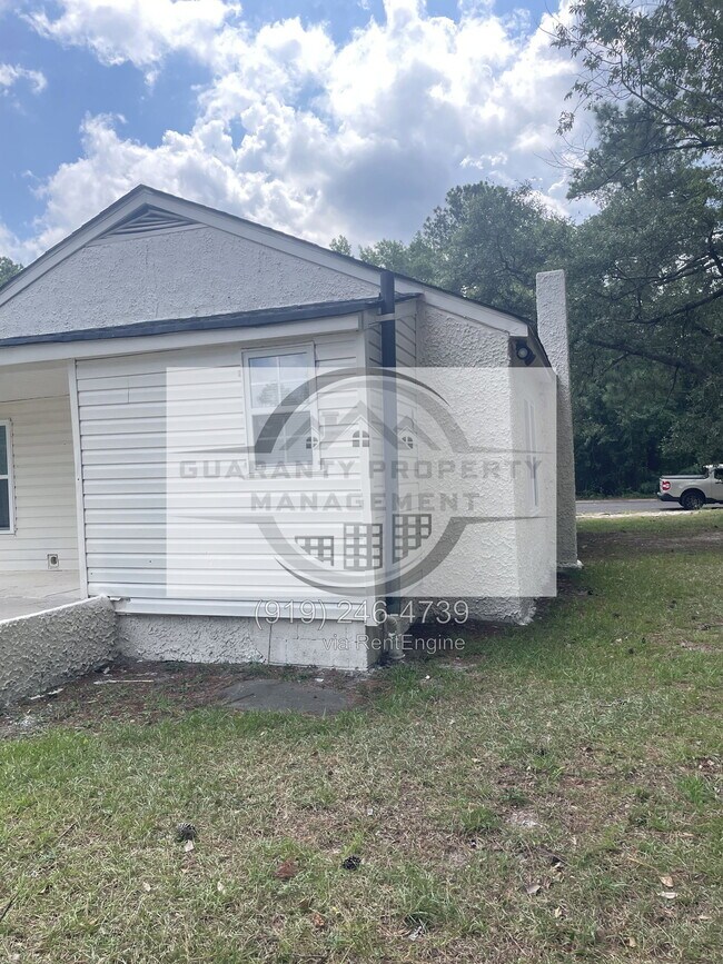 Building Photo - 222 Waddell Dr