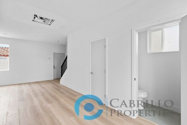 Building Photo - 3520 Oak Glen Ln