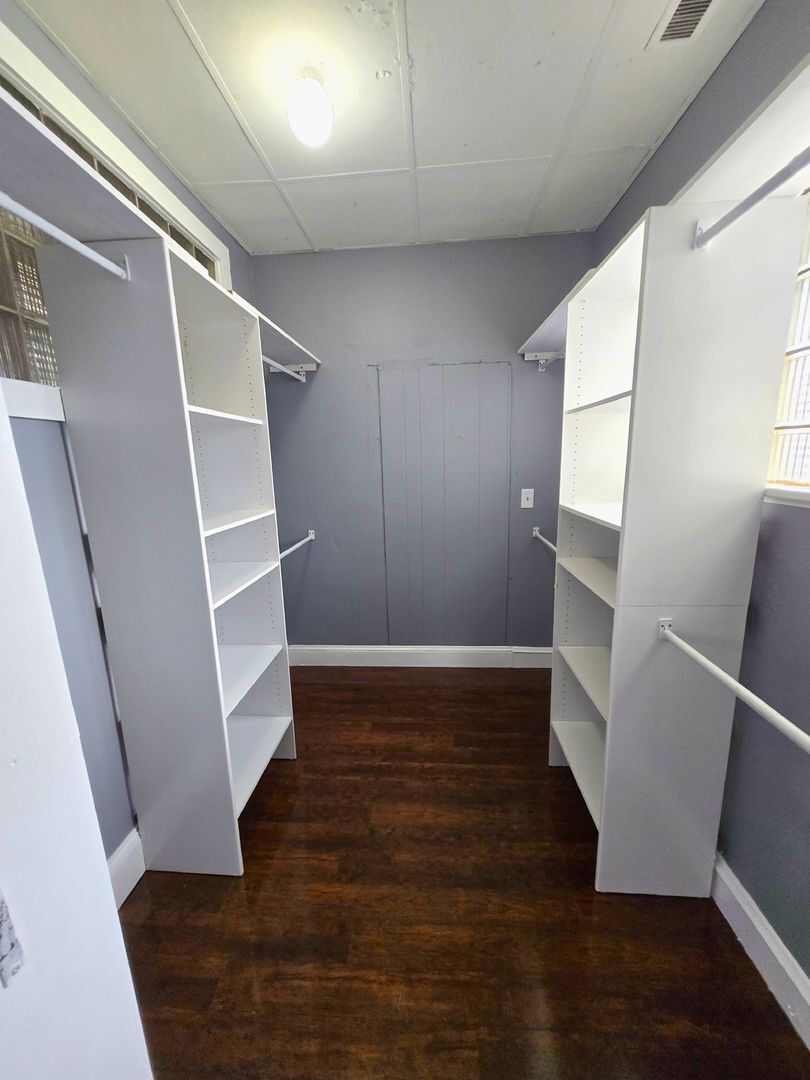 Building Photo - 8 St John St