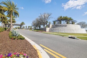 Building Photo - Luxurious gated community 5-Bedroom Rental...