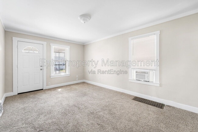 Building Photo - 2304 Cora St