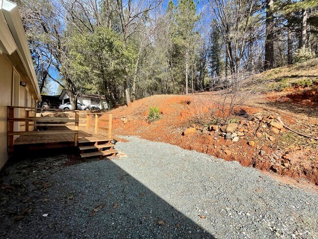 Building Photo - 12909 La Barr Mdws Rd