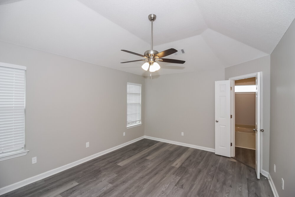 Building Photo - 9996 Houston Birch Dr