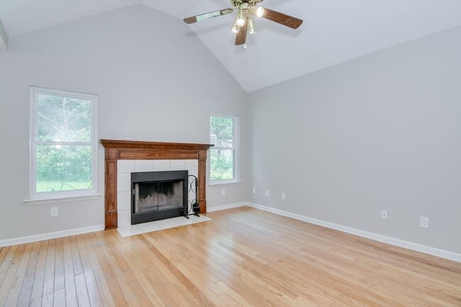 Building Photo - Brick Ranch in Evans