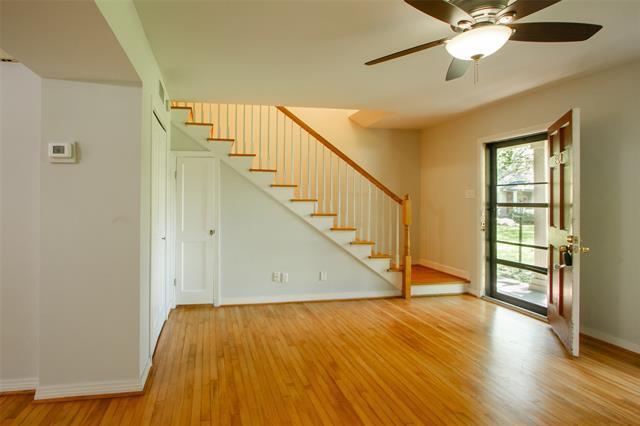 Building Photo - 6438 Bordeaux Ave