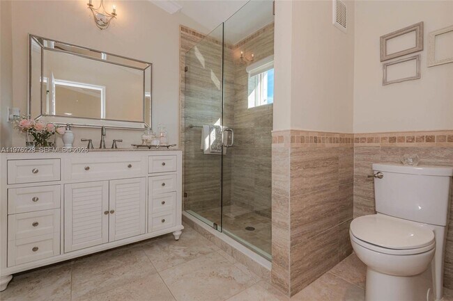 Building Photo - 597 NW 208th Dr