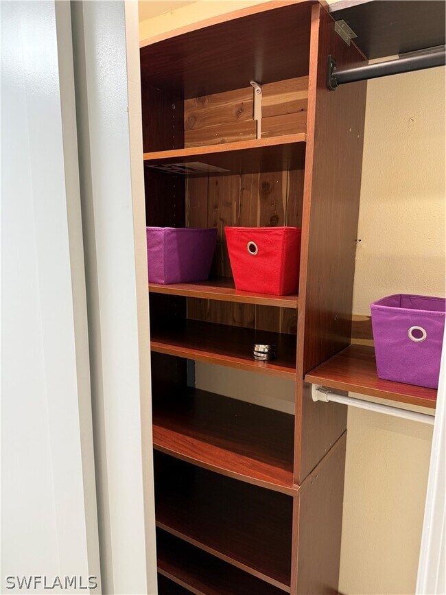 Building Photo - 1810 Bald Eagle Dr