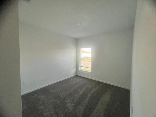 Building Photo - 4964 Worchester Dr