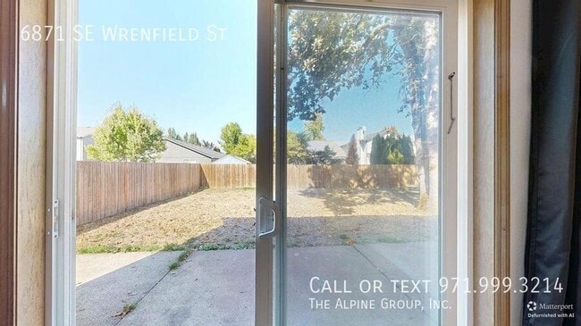 Building Photo - 6871 SE Wrenfield St