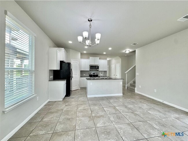 Building Photo - 308 Craters of the Moon Blvd