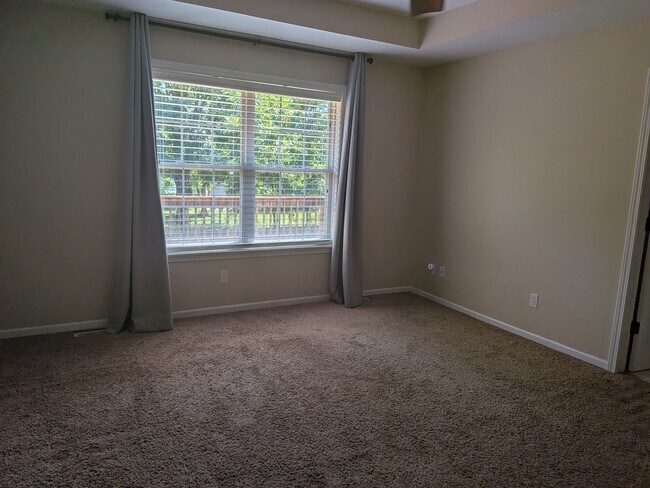 Building Photo - 4108 Cedar Crest Ln